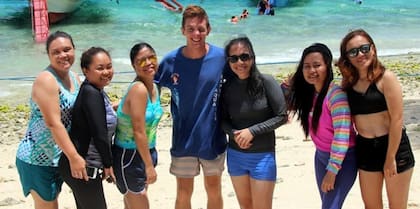 Gonzalo generó una muy linda relación con sus alumnos y ese vínculo se extendió más allá de las clases.