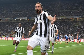 Higuaín y Morata, ¿protagonistas de un gran trueque en el mercado de pases?