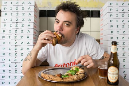 Gonzalo Louro, creador de Antonio's Pizza, heredó el oficio de su padre, un inmigrante gallego.