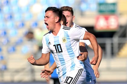 Gonzalo Maroni grita el gol que convirtió contra Uruguay