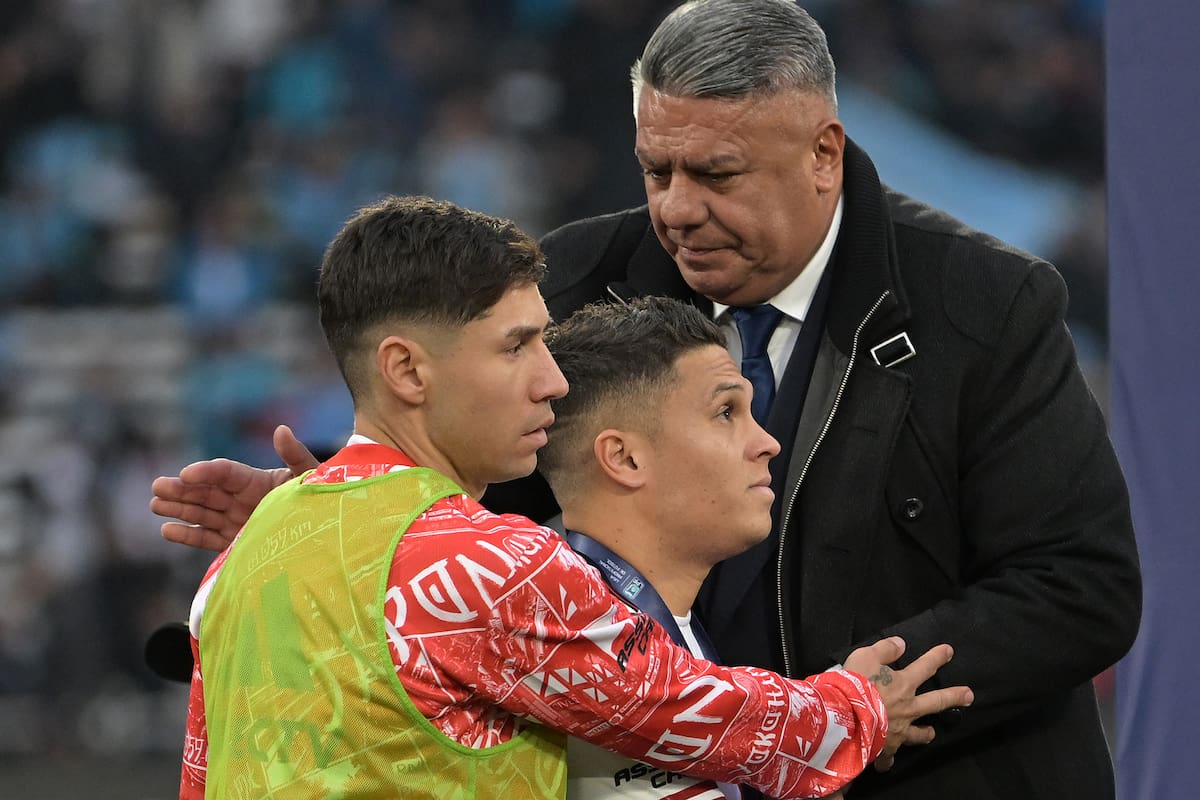 Gonzalo Montiel le negó el saludo al Chiqui Tapia y se sacó la medalla de subcampeón