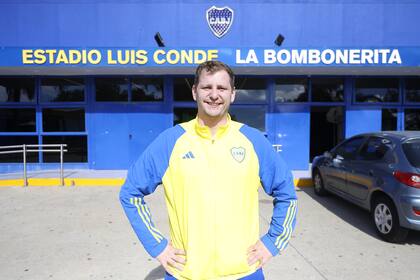 Gonzalo Pérez es el entrenador de básquet de Boca Juniors, que quiere festejar en Brasil