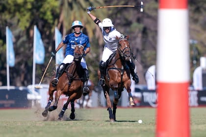 Gonzalo Pieres y Adolfo Cambiaso fueron fugaces compañeros en la Triple Corona en 1999 y ahora llevan 25 temporadas como adversarios; sus equipos, Ellerstina y La Dolfina, chocarán por vez número 54.