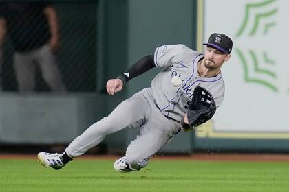 Goodman conecta jonrón, Moniak impulsa 3 y Rockies rompen racha de 4 derrotas al vencer a Astros