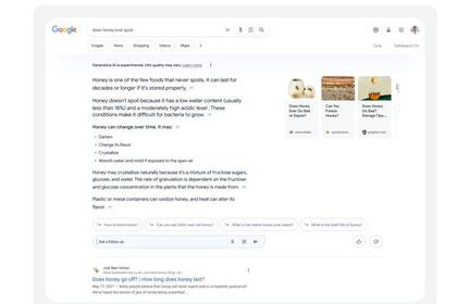 Google baraja cobrar por funciones de búsqueda impulsadas por IA generativa. Google está planeando modificar su modelo de negocio para ofrecer funciones de búsqueda impulsads por Inteligencia Artificial (IA) generativa, incluidas en la conocida como Search Generative Experience (SGE, por sus siglas en inglés), en sus servicios de suscripción 'premium'.
