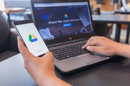 Google Drive es una de las herramientas que permiten almacenar y compartir archivos, además de ofrecer una edición online de documentos ofimáticos