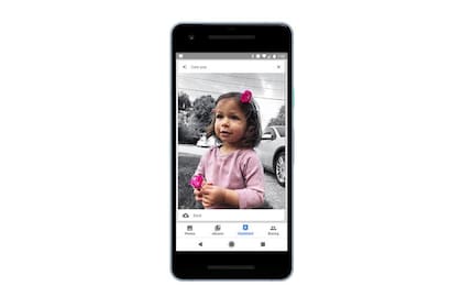 Google Fotos permitirá tener una foto con una persona en color y el fondo en blanco y negro