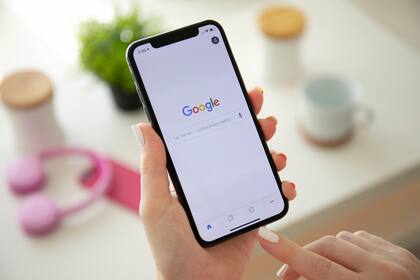 Google paga entre 18 y 20.000 millones de dólares al año por ser el buscado predeterminado en el iPhone, según los últimos reportes