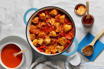 Goulash, quiche, o quesos; guisos, tartas y picadas; de Europa a Argentina, las recetas típicas de bodegón.