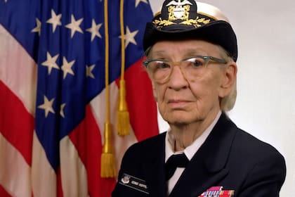Grace Brewster Murray Hopper, retrato oficial de la marina estadounidense