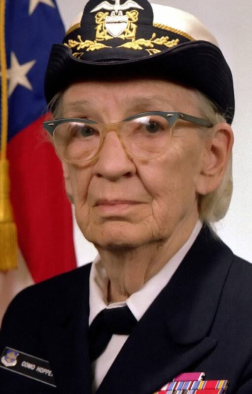 Grace Brewster Murray Hopper, retrato oficial de la marina estadounidense