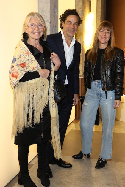 Grace Gold, Federico Biaggini y Paz Caradonti