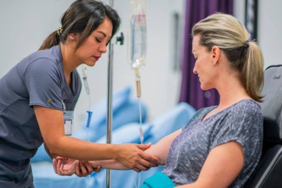 Gracias a las nanocápsulas, el tratamiento médico podría eliminar el uso de la quimioterapia en los cánceres de mama agresivos