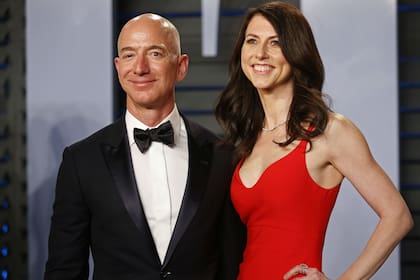 Gracias a un aumento de las acciones de Amazon, la fortuna de Bezos ascendió a 112.000 millones de dólares