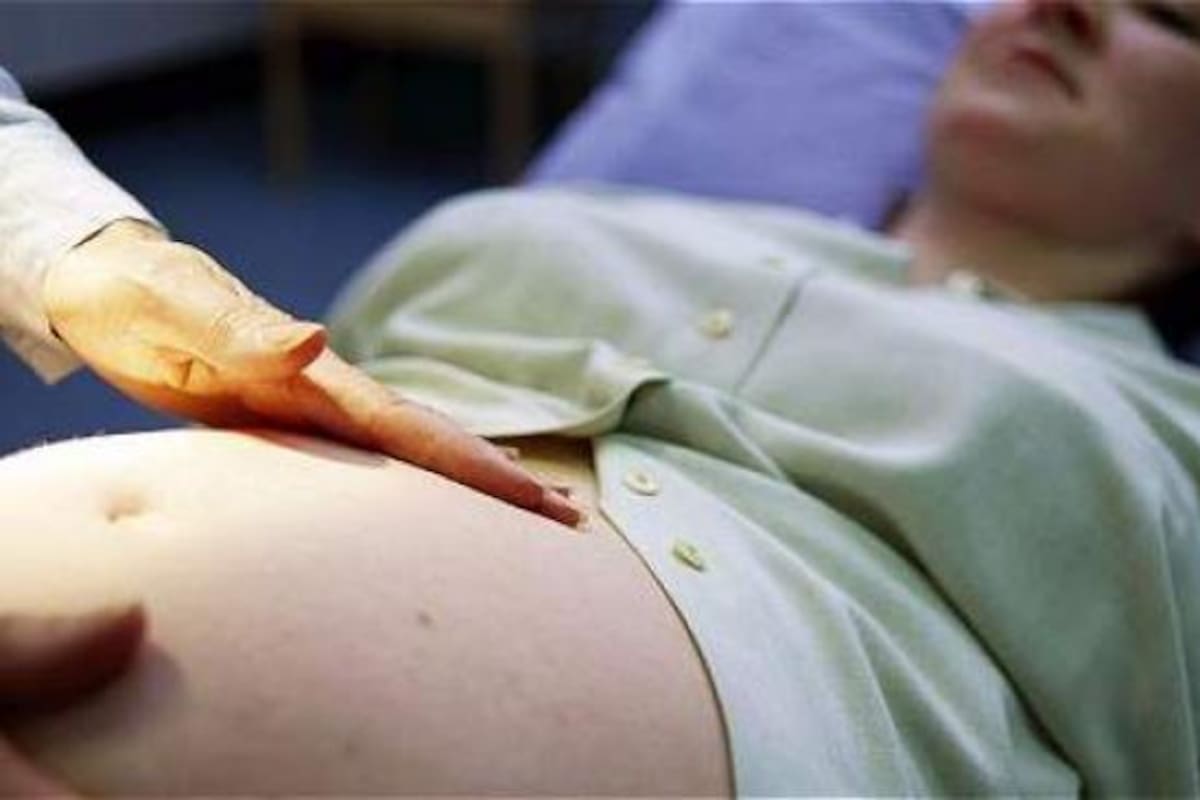 Gracias al tratamiento, Maria pudo dar a luz a su hijo, Bennet, a las 34 semanas de embarazo