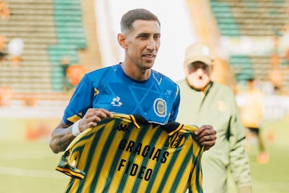"Gracias Fideo": una muestra del cariño que Di María disfrutó en Mar del Plata