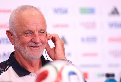 Graham Arnold es el entrenador de la selección de Irak, que tendrá un duro compromiso ante Francia