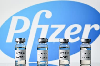 El reino de Bahrein se transformó en el segundo país en autorizar la vacuna contra el coronavirus de Pfizer, tras Gran Bretaña
