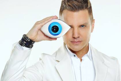 Gran Hermano: hoy entra Santiago del Moro a la casa con una sorpresa para los participantes