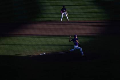 Grandes Ligas restringen evaluaciones para reducir lesiones en prospectos