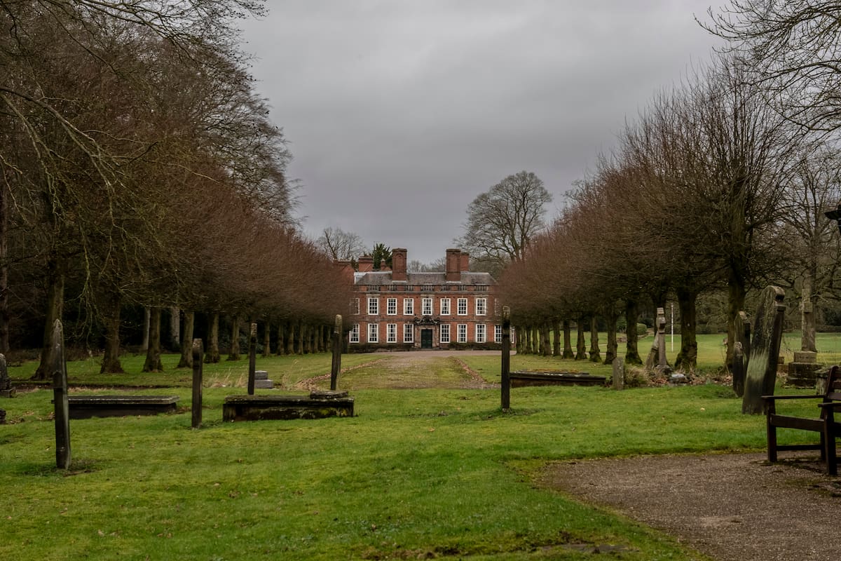 Grandes propiedades que fueron vendidas en millones de dólares, ahora están vacías