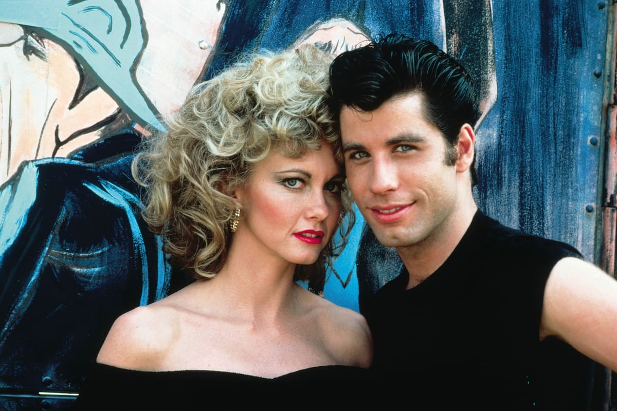 Grease: un romance perfecto que atravesó altísimas temperaturas, cirugías de emergencia y peleas por canciones