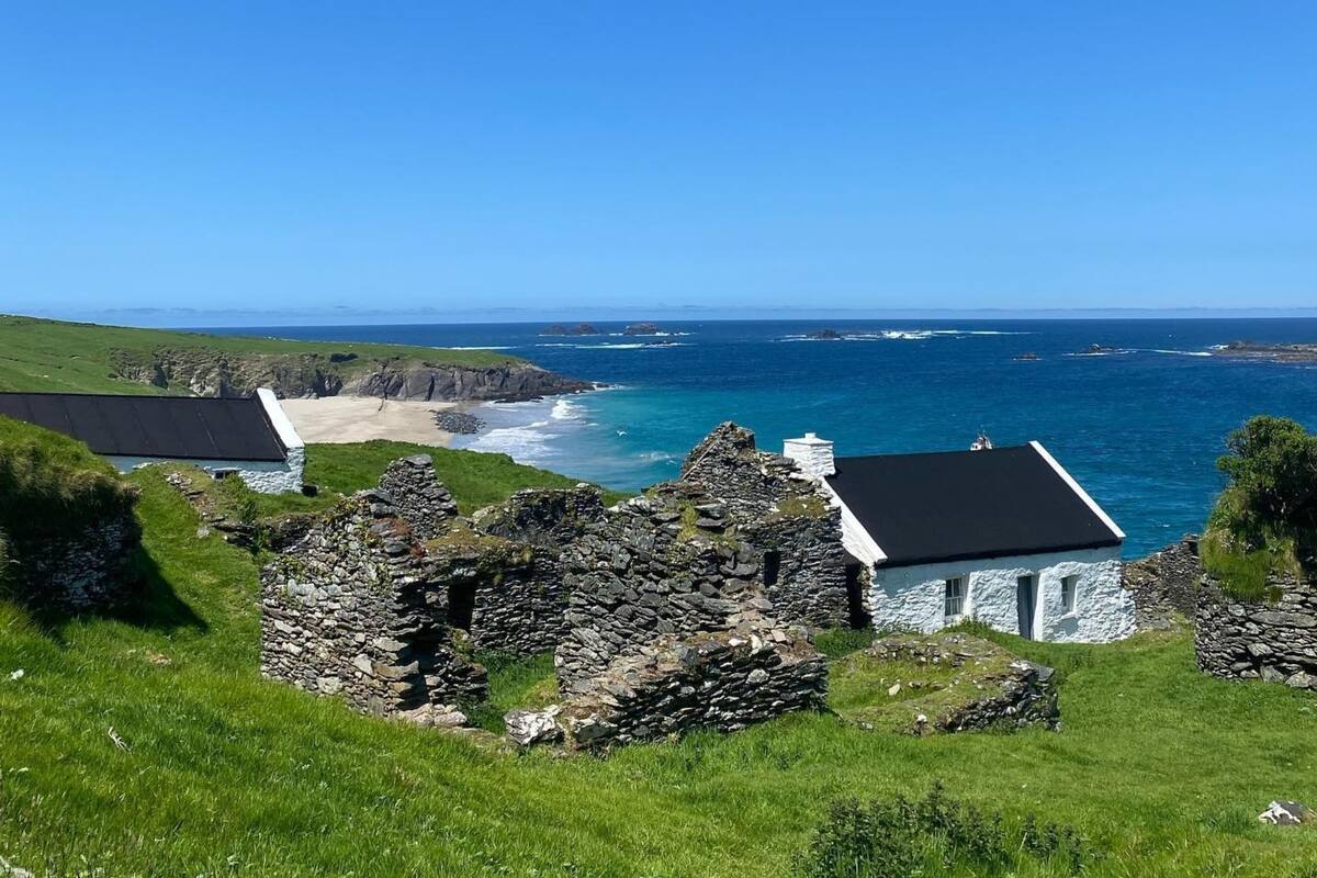 Great Blasket Island, la isla remota en Irlanda, busca cuidadores de alojamiento