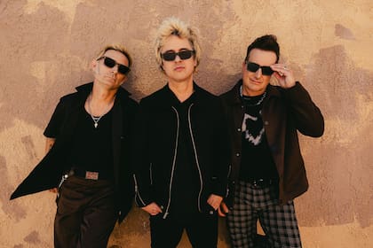 Green Day publicó su 14° álbum, Saviors