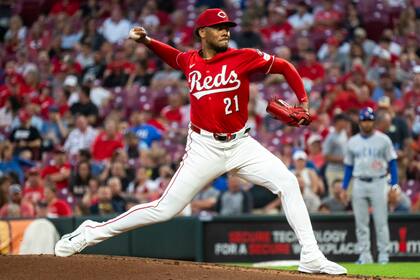 Greene lanza el primer juego completo de su carrera y Rojos vencen 1-0 a Cachorros