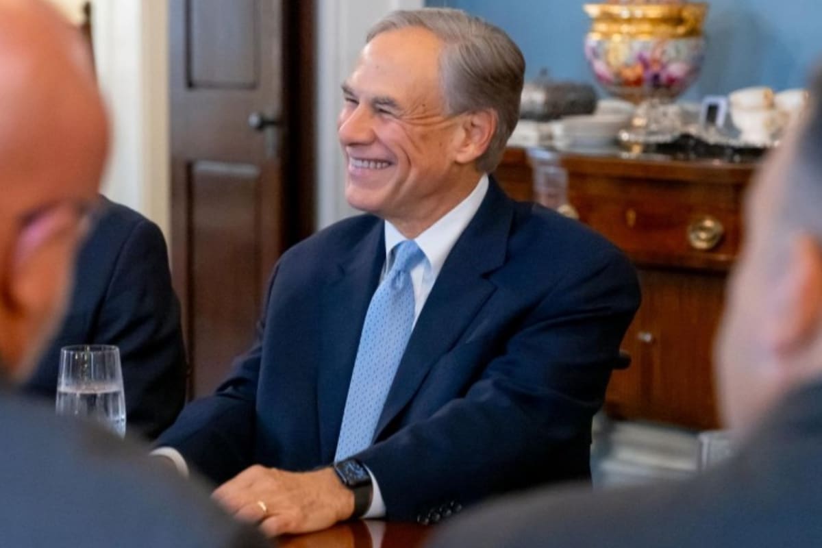 Greg Abbott celebró el fallo de la Corte Suprema que beneficia a una ley activa en Texas