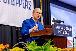 Abbott ordena investigar una presunta red de “turismo de maternidad” en Texas