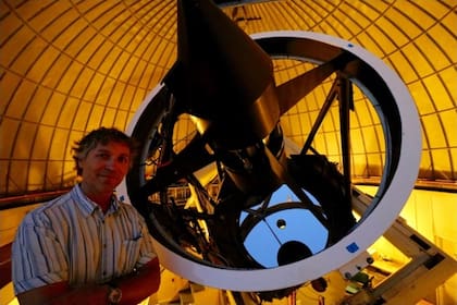 Gregory J. Leonard descubrió el cometa que fue bautizado con su nombre y podrá seguirse desde la Tierra
