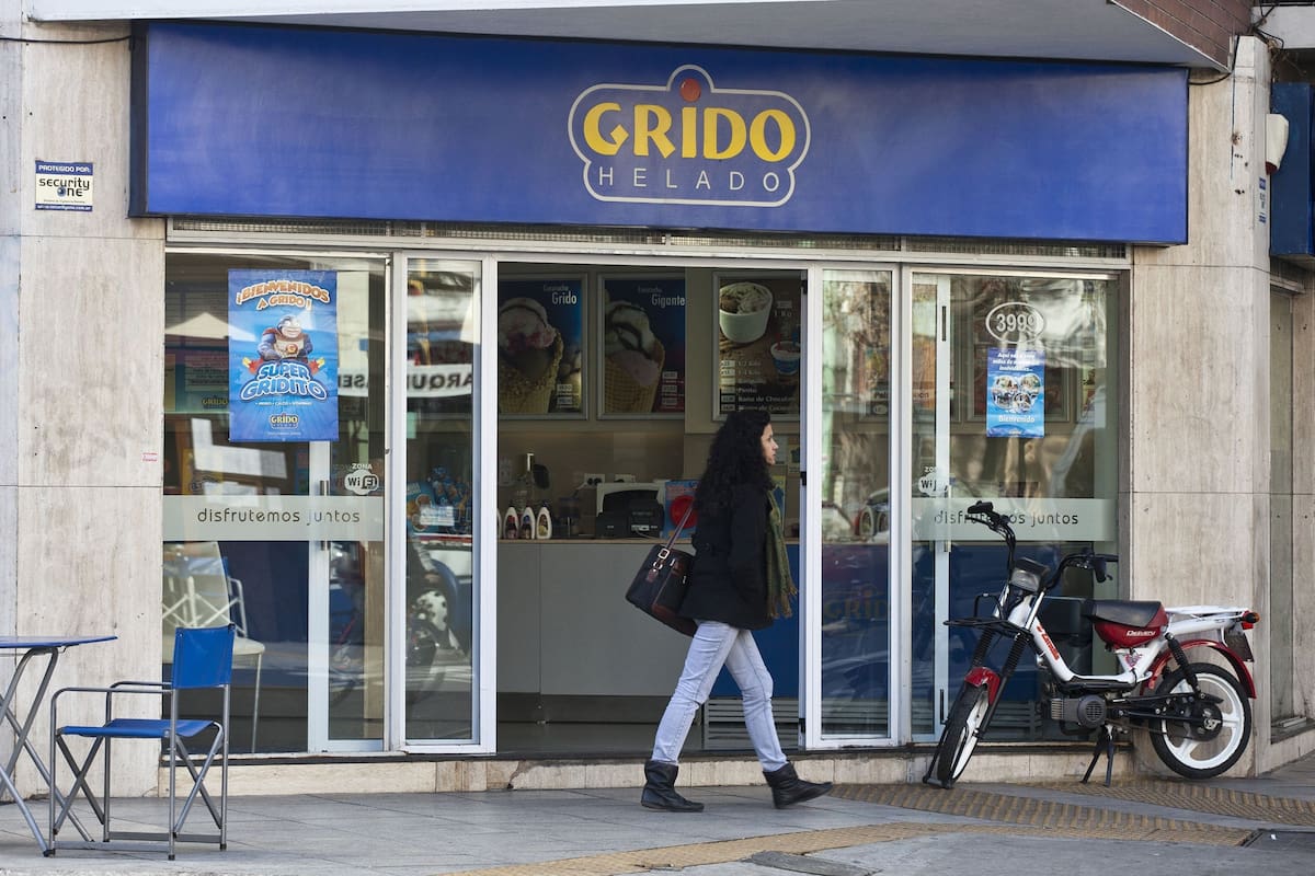 Grido. La cadena cordobesa nació en 2001 y ocupó los lugares que dejaron las heladerías que cerraban.