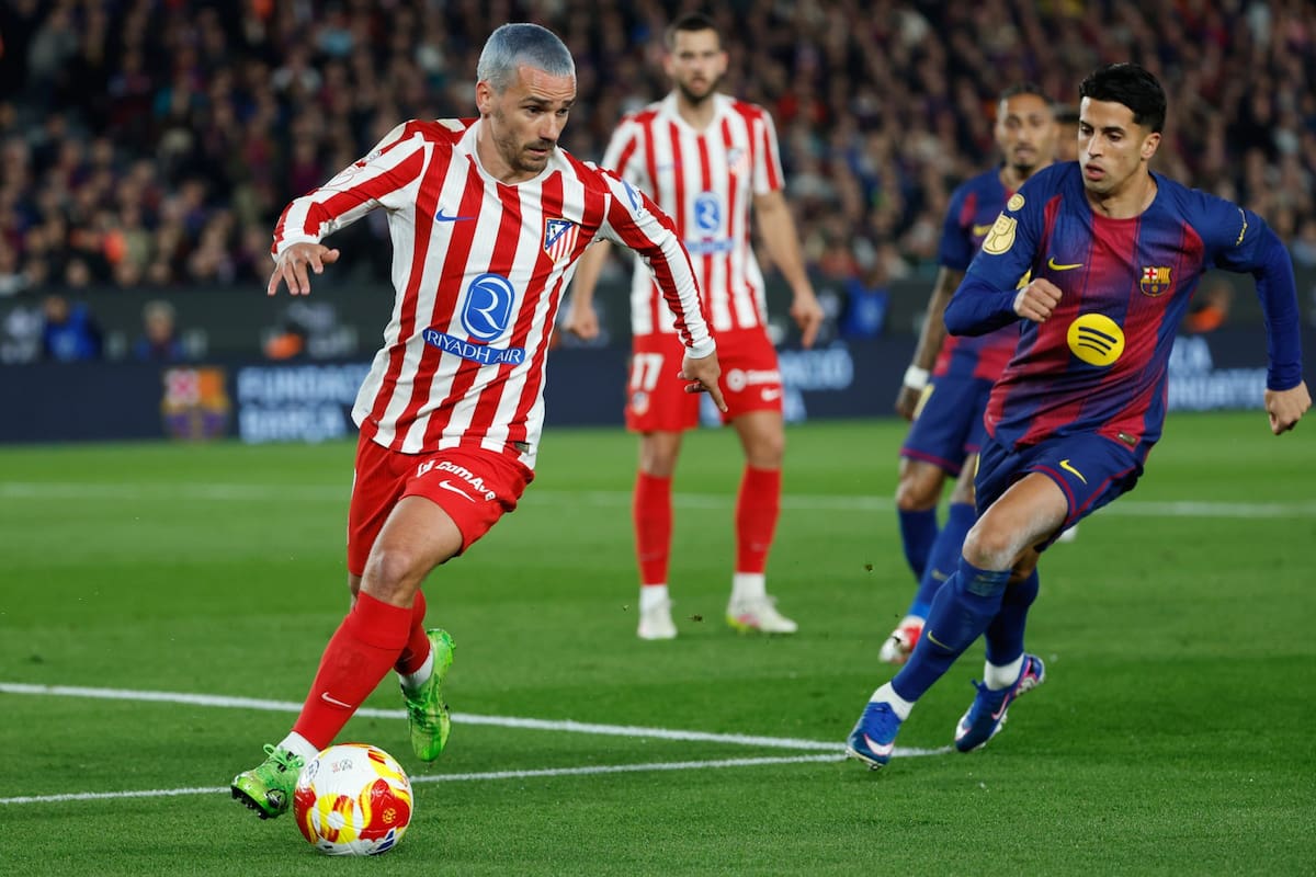 Griezmann en acción ante Barcelona, por una de las semifinales de la Copa del Rey