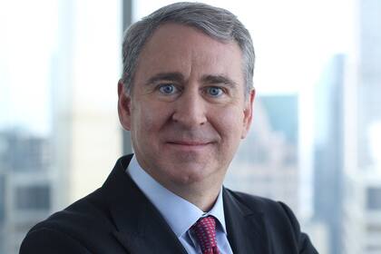 Griffin se encuentra entre los 45 hombres más ricos de EE.UU.