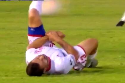 Grimi y una exhibición de compromiso y entrega en Huracán