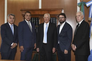 Puja de poder en el ente que controla las cuentas de Vidal y los intendentes