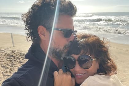 Griselda Sicilliani reveló por qué no quiere convivir con Luciano Castro tras casi dos años de relación (Foto: Instagram @griseldasiciliani)