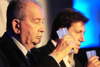 Grondona, presidente de AFA, y MArchi, titular de FAA