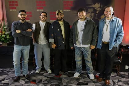 Grupo Frontera se encamina a los Grammy con dos nominaciones