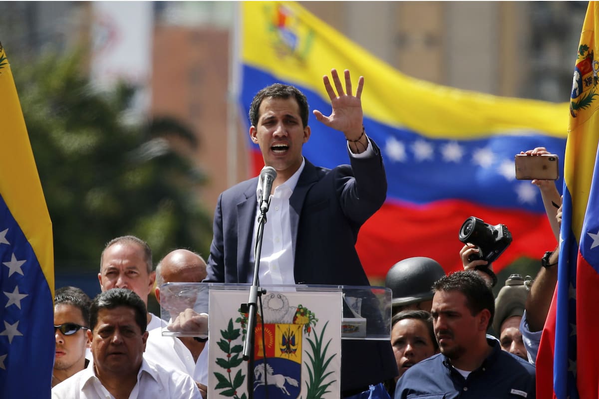 Guaidó participó hoy en las marchas que exigieron la salida de Maduro del poder