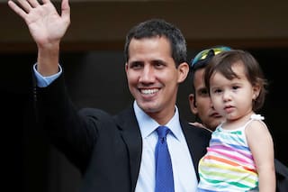 Guaidó apuesta a otra masiva protesta para acorralar a Maduro
