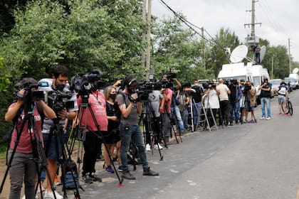 Guardia periodística en el Barrio San Andrés de Tigre