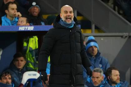 Guardiola, durante un partido de Manchester City, al que dirige desde 2016