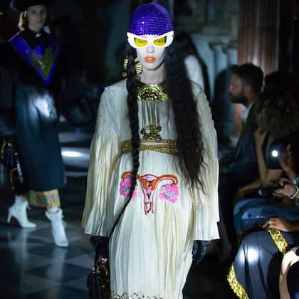 My Body My Choice gritó Gucci en su colección Resort 2020