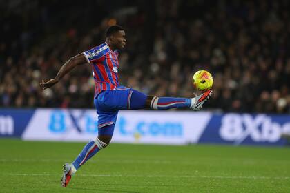 Guehi se une al Manchester City tras dejar el Palace en ambiciosa renovación de la plantilla