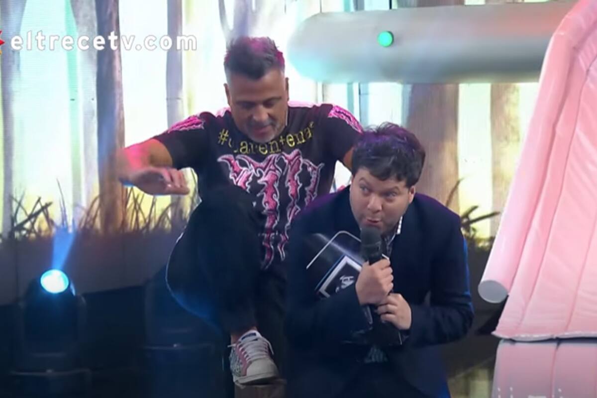 Guido Kaczka y el coreógrafo Marcelo Iripino protagonizaron un divertido momento al aire