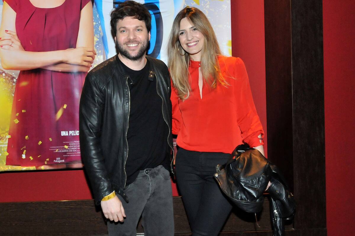 Guido Kaczka y su mujer, en el estreno del film de Adrián Suar, El fútbol o yo
