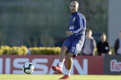 Guido Pizarro En El Entrenamiento De La Seleccion Argentina.