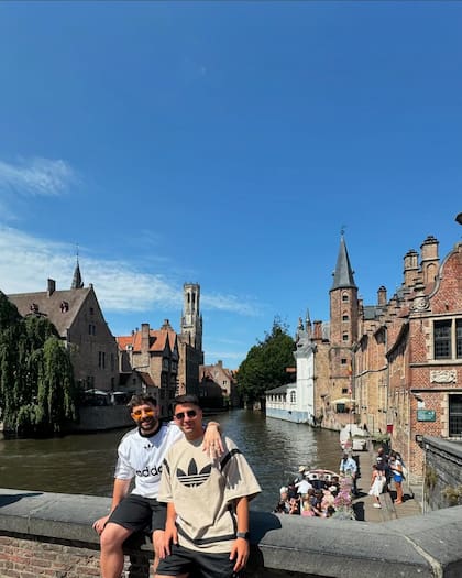 Guido y Gastón en su viaje por Europa